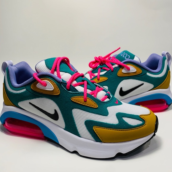 Nike Shoes - W NIKE AIR MAX 200